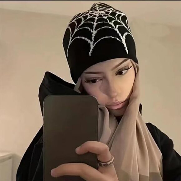 Y2K Gothic Spider Pattern Wool Acrylic Knit Beanie Unisex Winter Warm - Picture 3 of 7